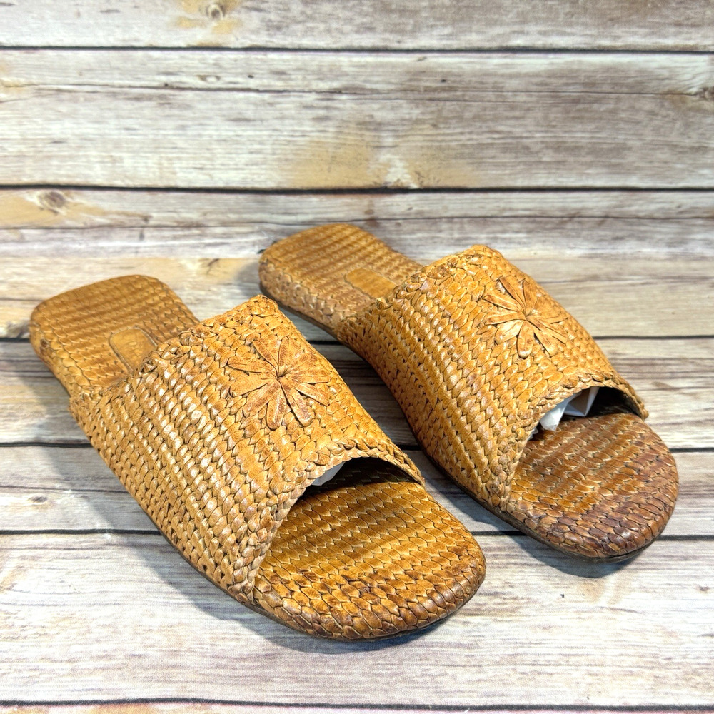 Cole Haan Brown Leather Woven Raffia Style Slip On Open Toe Flat Sandals 8AA